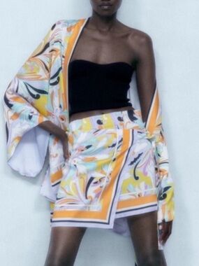 ZARA Scarf Paisley Print Satin Kimono Wrap Jacket